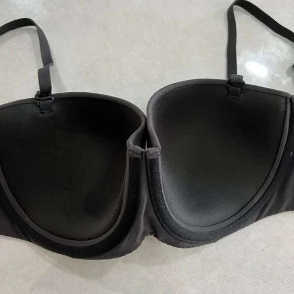 NEW SKIMS Fits Everybody Strapless Bra Onyx - Picture 4 of 8